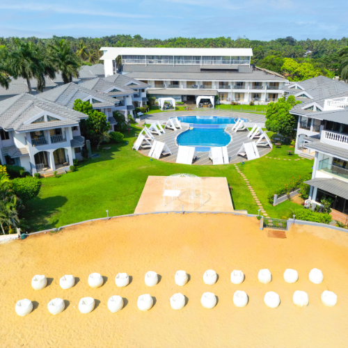 The Sand Pit: Outdoor Venue with Pool View at Baywatch10276.58 sqmUp to 300 people